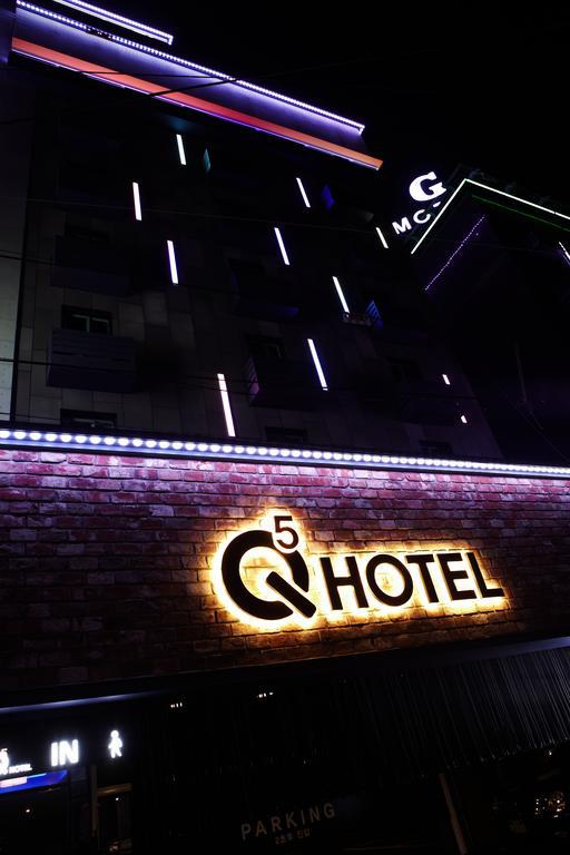Hotel Q5 Busan Esterno foto